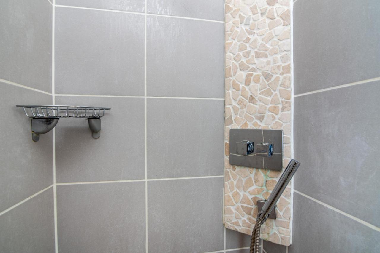 Ferienwohnung Le Viotte King Size Besançon Exterior foto